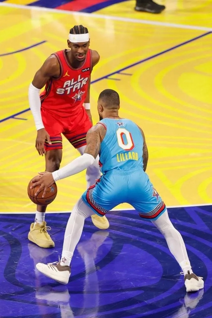 九游娱乐-塔图姆重返赛场，败北首场状态出色，阿森纳观众沸腾！