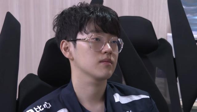 九游-关于Scout迎来三赛季高光表现，RNG球迷沸腾！的信息